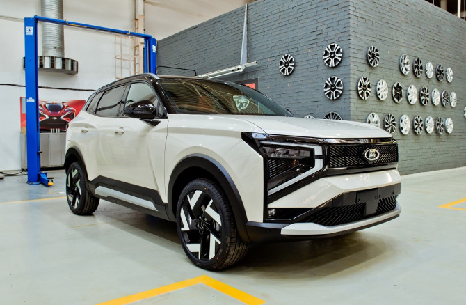 Названы цвета для нового кроссовера LADA Azimut