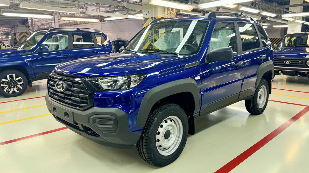 LADA Niva Travel
