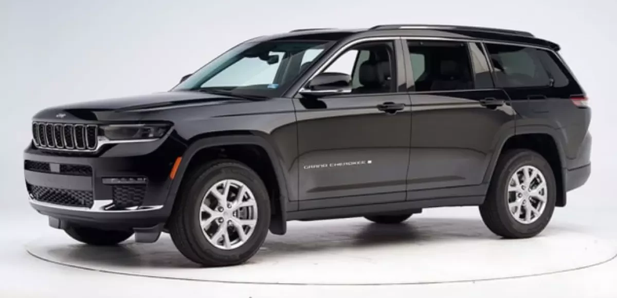 Stellantis отзывает 419 тысяч Jeep Grand Cherokee из-за сбоя подушек безопасности
