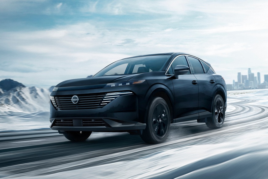 Nissan Murano вернулся в Японию из США: левый руль и цена от 5,6 млн рублей
