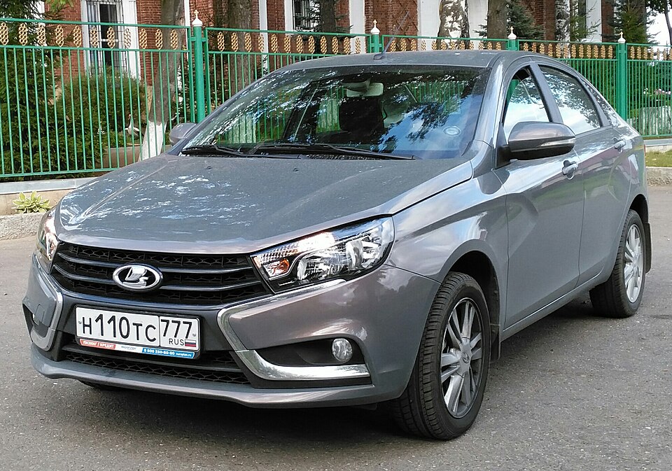 Lada в 2026: модельный ряд, цены и что реально брать